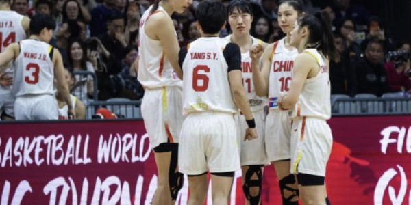 九游电脑版下载-韩旭祝福中国女足：我们都是铿锵玫瑰，中国女人永不服输